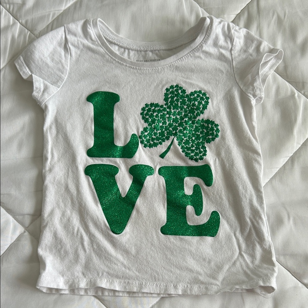 The Children's Place White Tee with Green Glitter 'LOVE' Shamrock